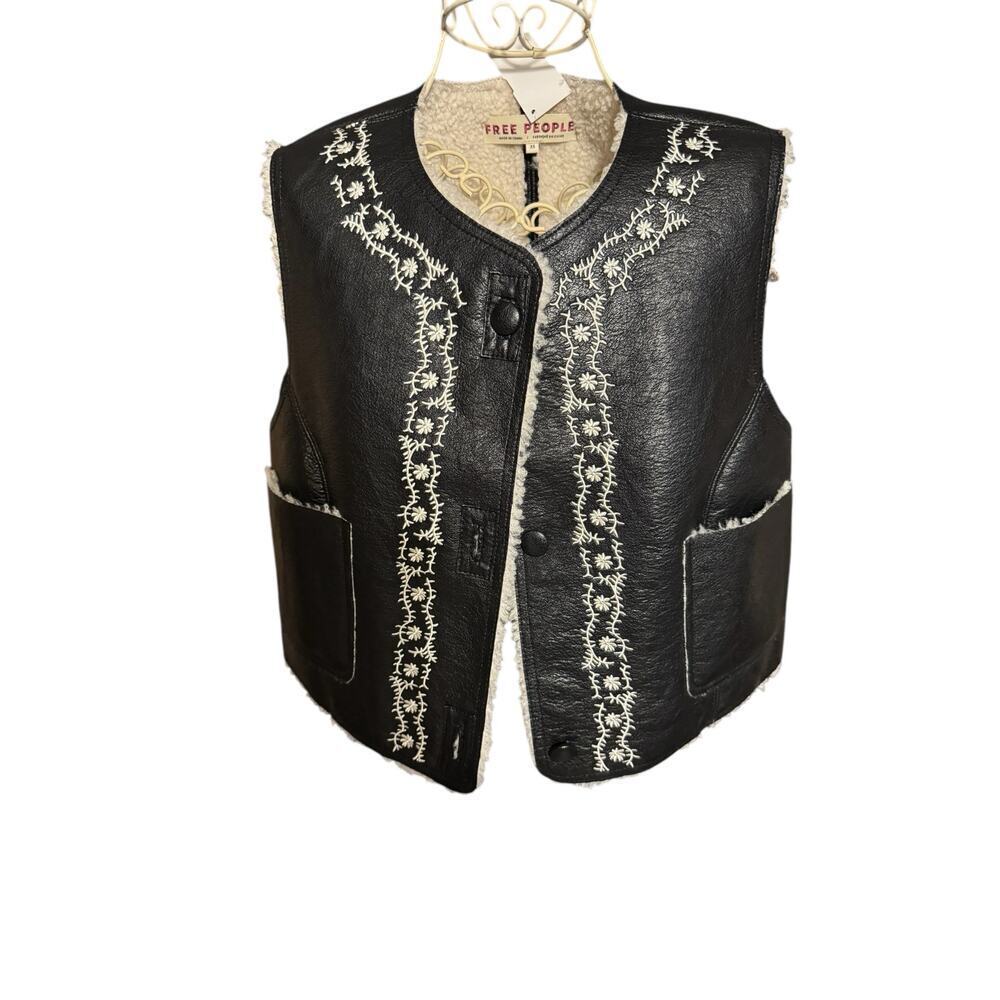 FREE PEOPLE Faux Leather Fur Lined  Vest XS Black Embroidered